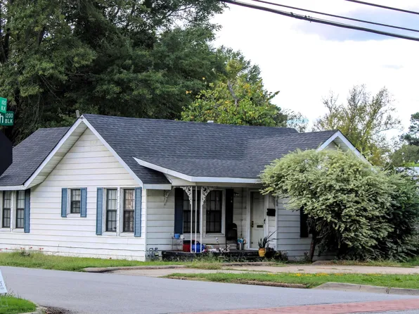 1200 W South St, Benton, AR 72015
