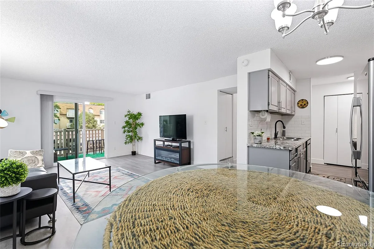 Building Photo - 7455 E Quincy Ave #204
