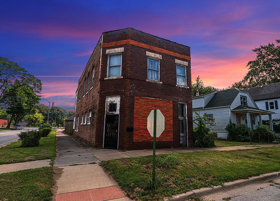 1st image of 12401 S Green St