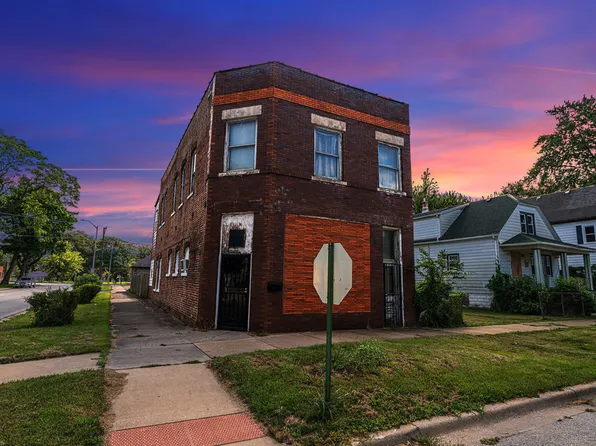 12401 S Green St, Riverdale, IL 60827