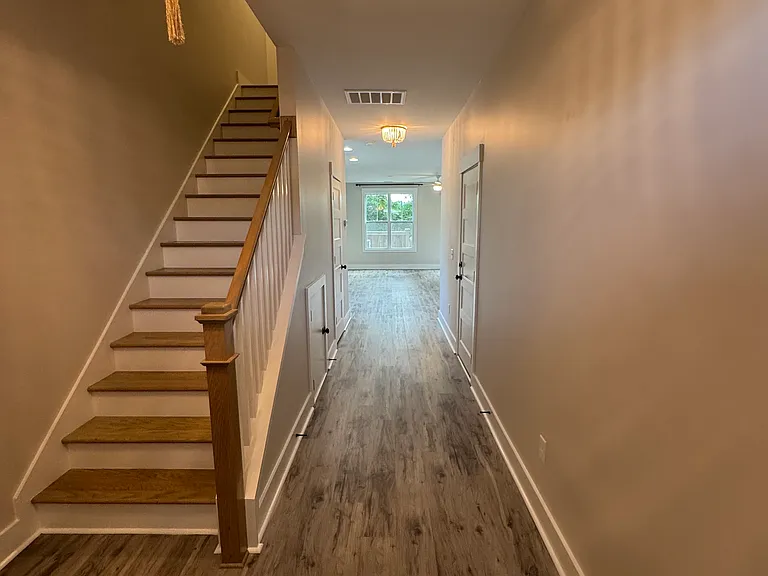 43 Aspen Rd — Photo 4