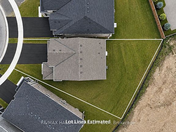 4th image of 539 Mika St