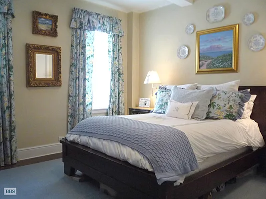 Sold by Brown Harris Stevens | media 16