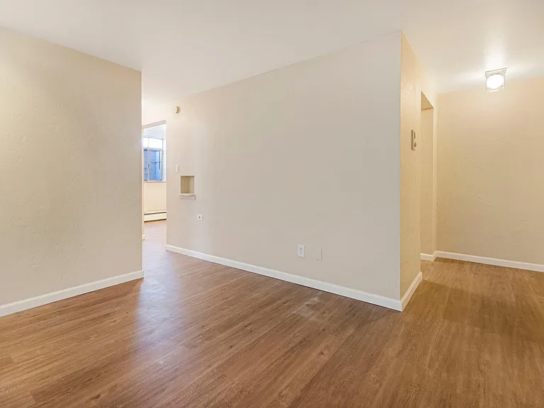 1375 N Williams St #207 — Photo 17