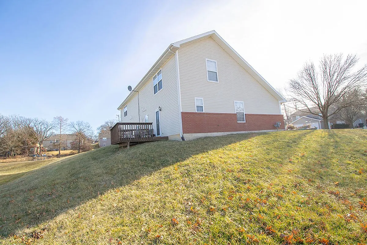 Building Photo - 5981 E Limoges Dr
