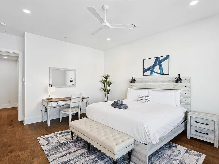 1805 Browder St #102 — Photo 14