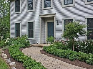 6240 Cole Rd, Orchard Park, NY 14127