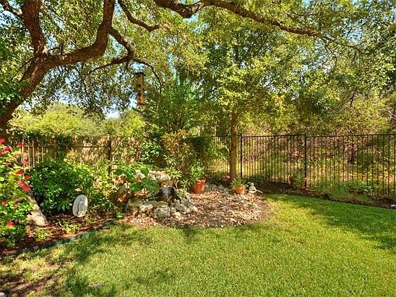 3rd image of 1701 Buttercup Creek Blvd