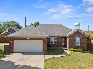112 Denton Ct, Nicholasville, KY