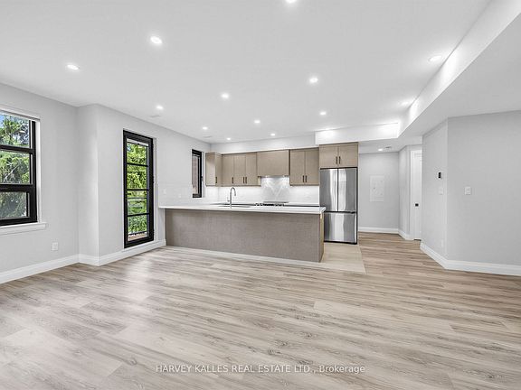 2nd image of 102 Shaver Ave N #3
