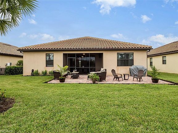 2nd image of 13464 Villa Di Preserve Ln