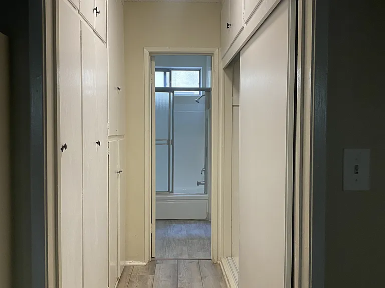 SEP-BUR APARTMENTS — Photo 30