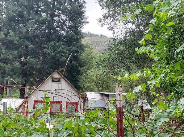 8063 Anderson Valley Rd, Coulterville, CA 95311
