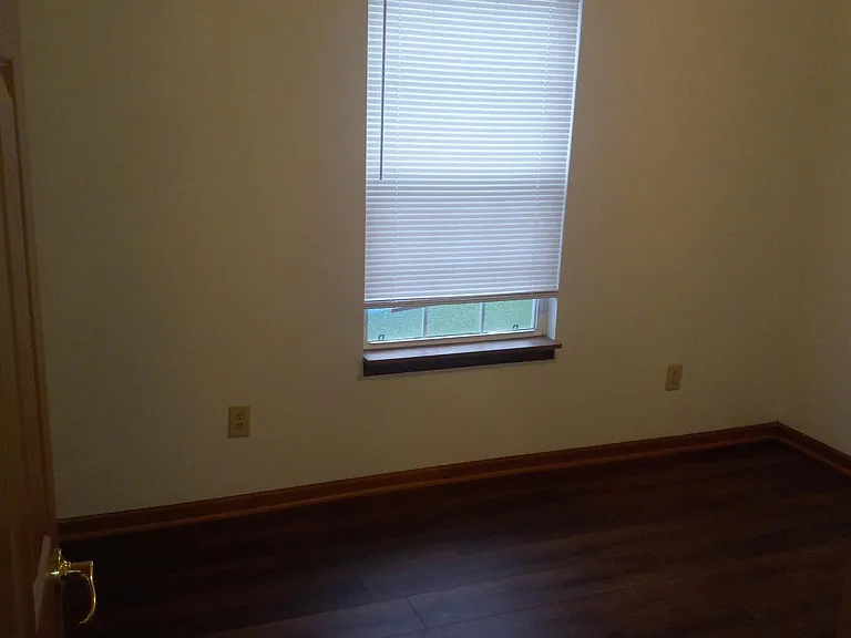 4075 Fair Oaks Dr — Photo 9