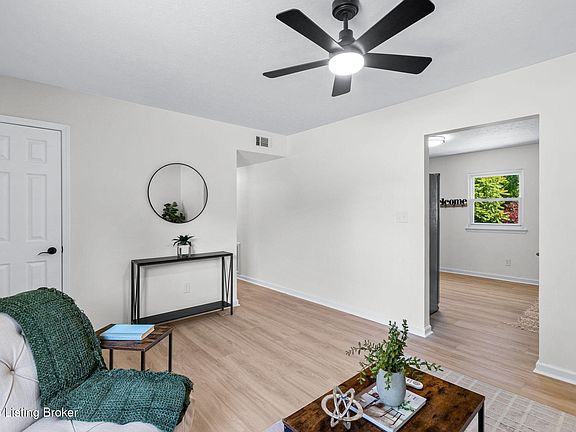 5th image of 5704 Toebbe Ln
