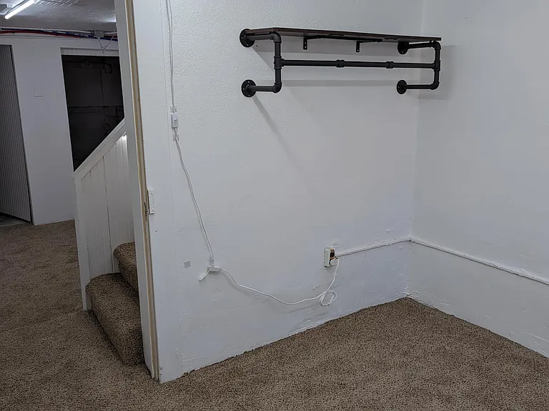 1207 Court St — Photo 19
