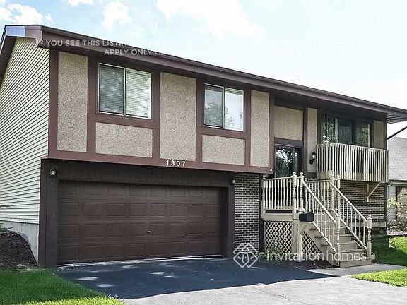 4th image of 1307 Foxcroft Dr