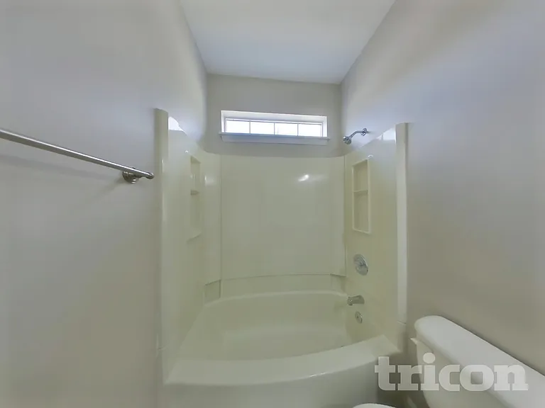 11901 Harris Pointe Dr — Photo 16