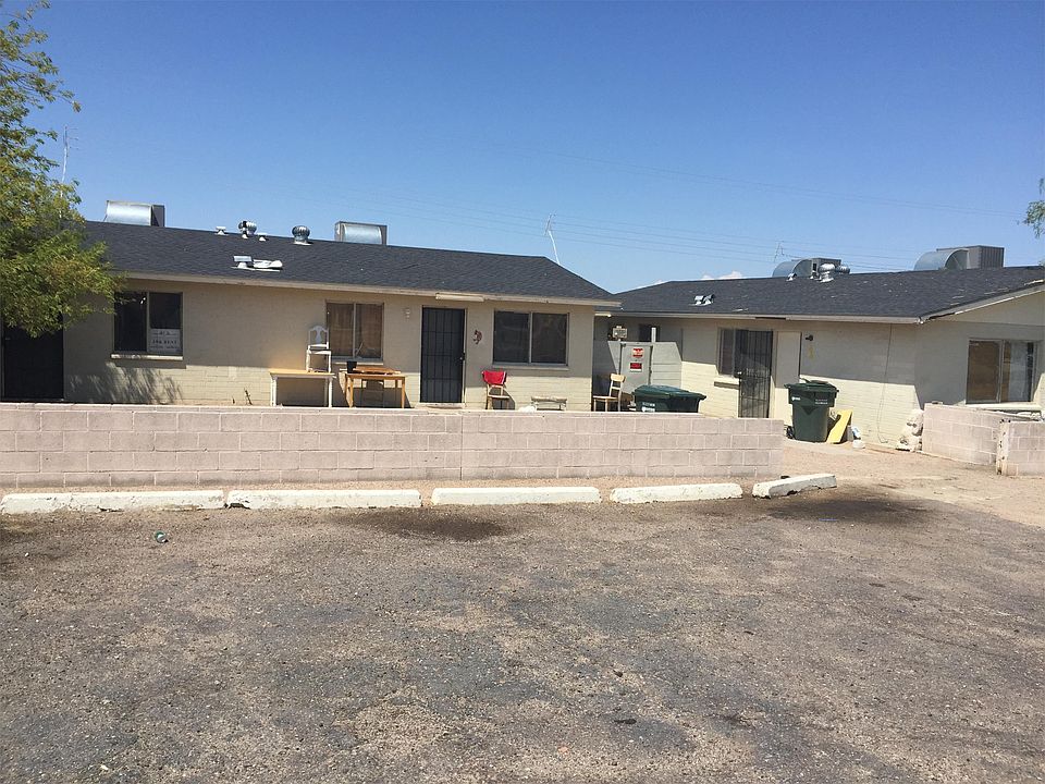 1st image of 814 E Siesta Dr APT 2