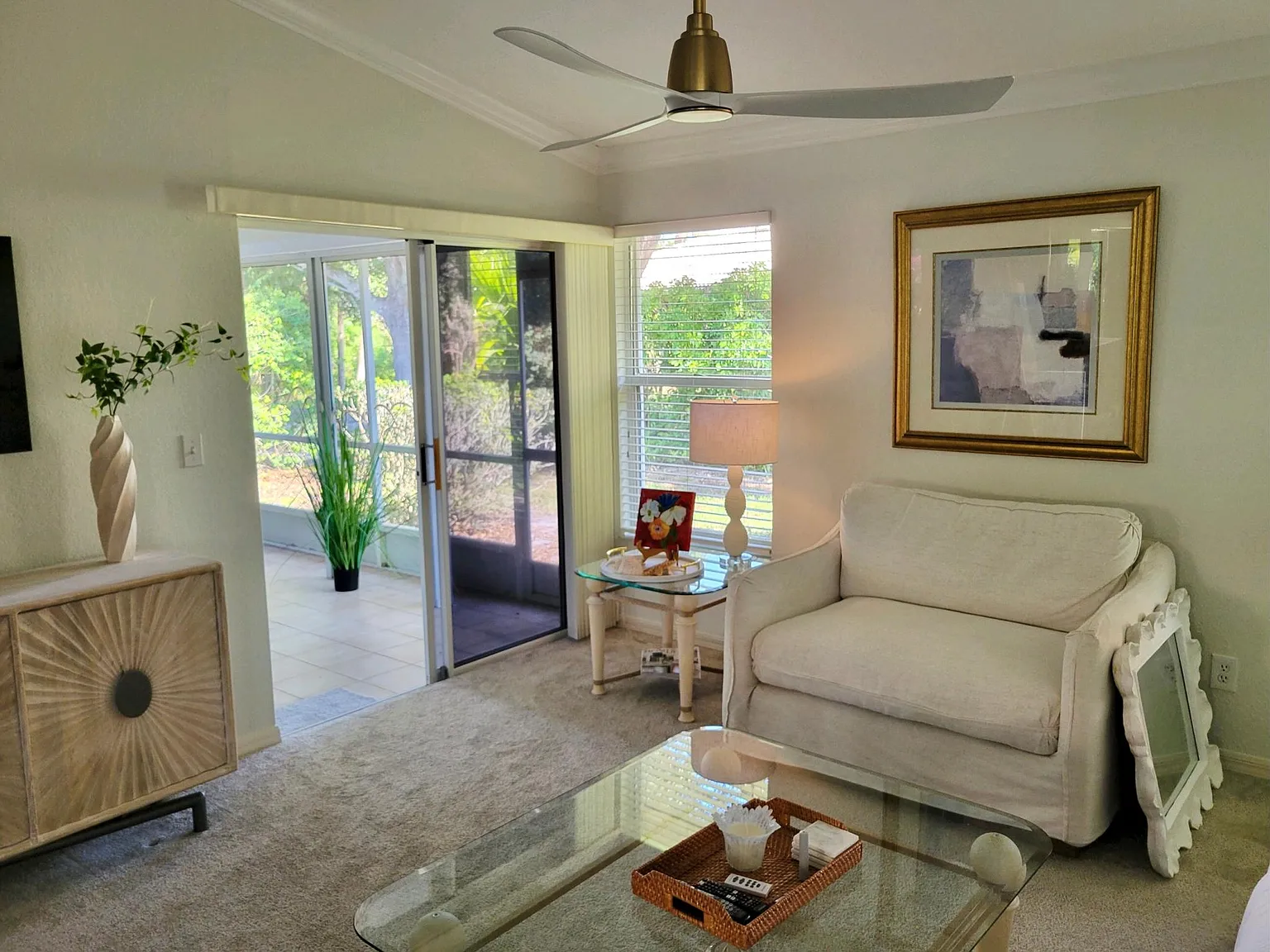 351 Emerald Bay Cir — Photo 4