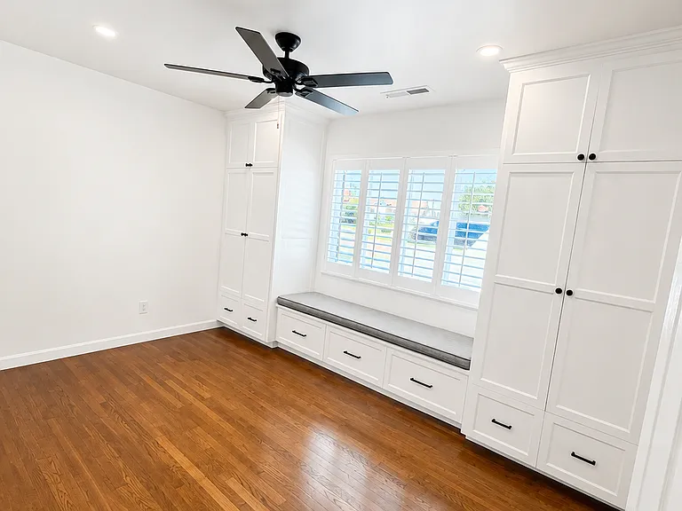 440 Country Club Dr — Photo 11