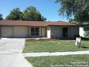 2nd image of 839 Saddlebrook Dr