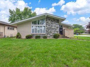 9600 S Kildare Ave, Oak Lawn, IL 60453