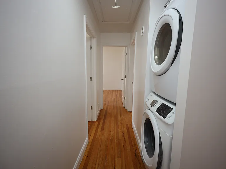 475 Beach Rd #2 — Photo 12