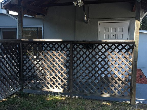 private covered entrance