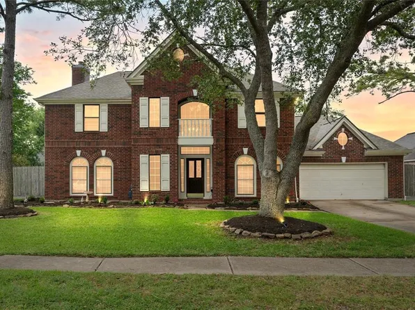 1406 Beechwood Drive, Friendswood, TX 77546