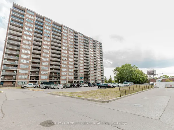 45 Sunrise Ave #1105, Toronto, ON M4A 2S3