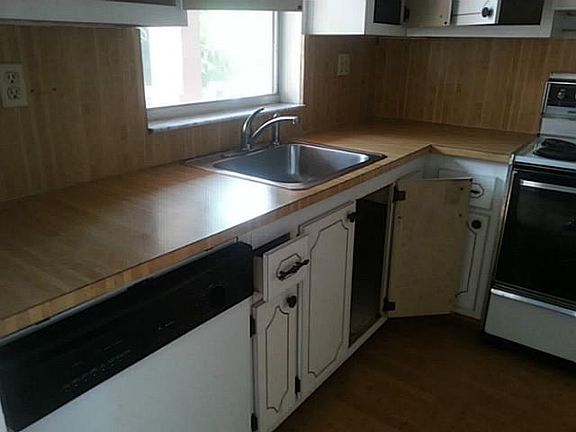 5th image of 9401 Sunrise Lakes Blvd APT 206