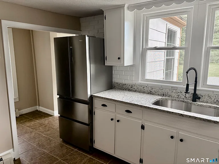 144 Amston Rd — Photo 10