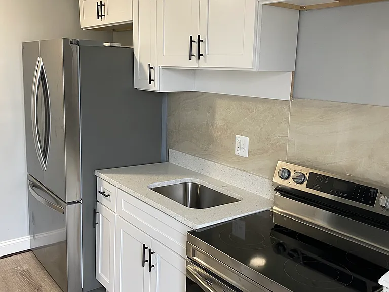 823 N Woodington Rd #1 — Photo 14