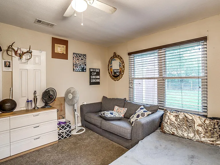 6627 Onyx Dr N — Photo 12
