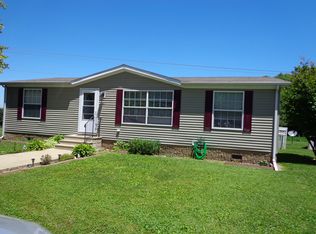 240 Apple Tree Dr, Urbana, IL 61802