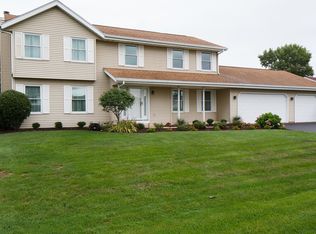 7056 Sorghum Ln, Cherry Valley, IL 61016