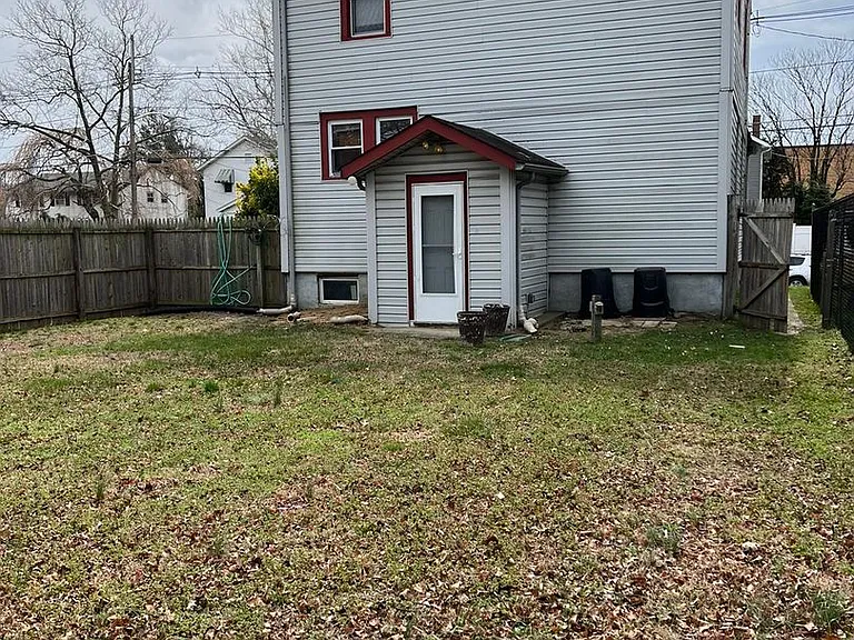 5083 Homestead Ave — Photo 7