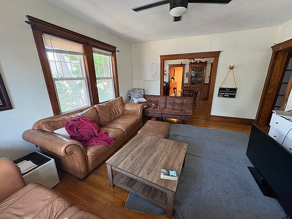 2nd image of 8 Oliva Rd #8