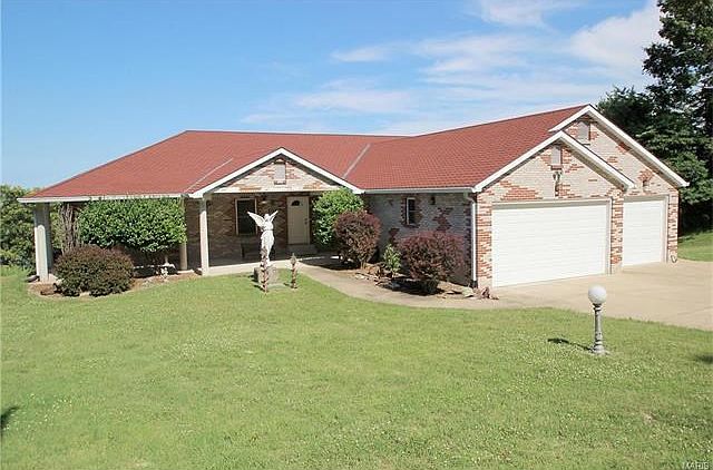 A Beautiful Home With Slate tile Roof! Come Home to Your Resort with Amazing Views!