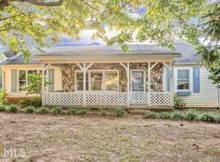 148 4th St, Emerson, GA 30137