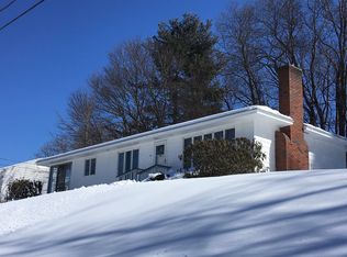 14 Pinnacle St, Worcester, MA 01602