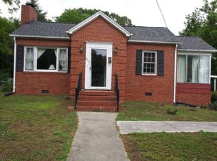 633 Church St, Eden, NC 27288
