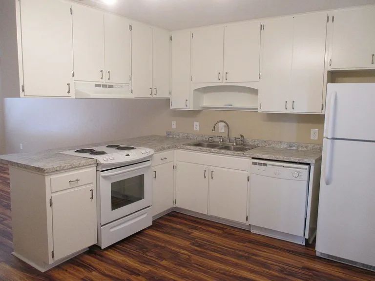 301 S Lipona Rd #28 — Photo 6