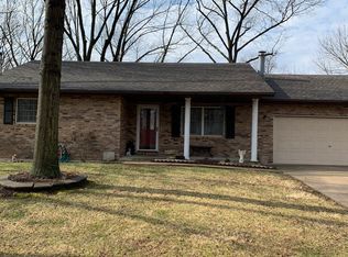 310 Bass Dr, Troy, IL 62294