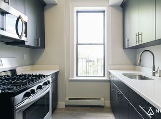 61-06 Gates Ave #F3, Ridgewood, NY 11385