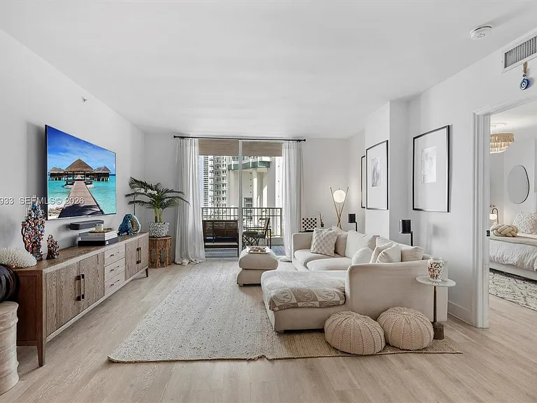 701 Brickell Key Blvd #1106 — Photo 16