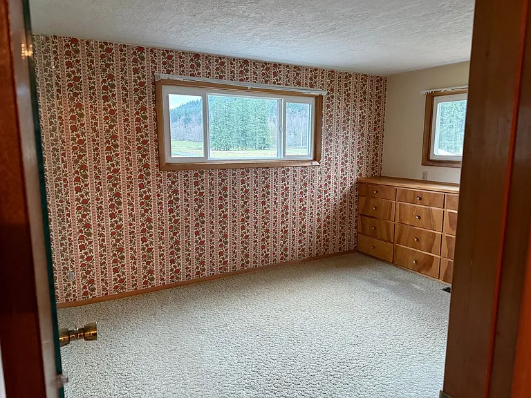 44805 NE Yale Bridge Rd — Photo 12