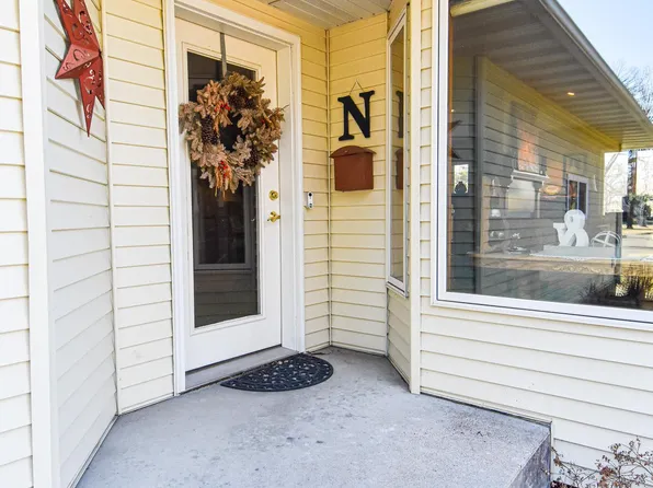 1217 Taft St E, Thief River Falls, MN 56701