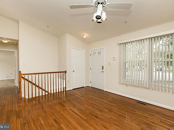 5th image of 4100 Elsie Ct